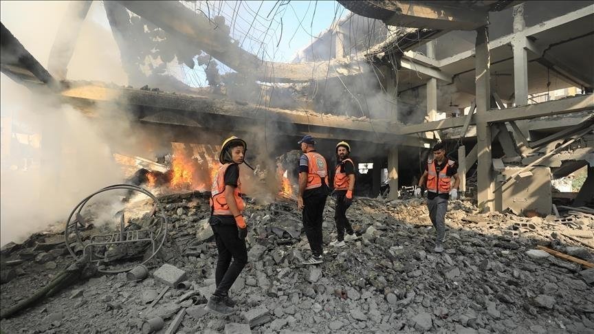 مدير الإغاثة الطبية في غزة: مواقع توزيع المساعدات غير آمنة والاحتلال يمنع وصول الإسعاف